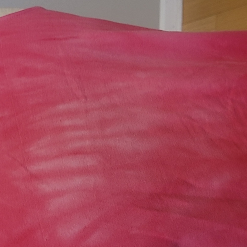 Pink Tank - Picture 2 of 3